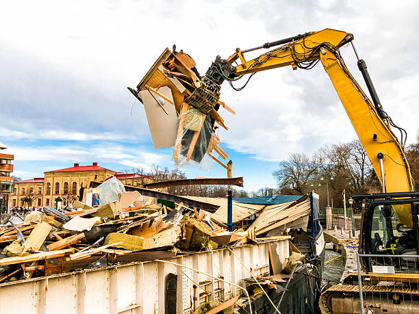 Best Trash Removal Near Me  in Blennerhassett, WV